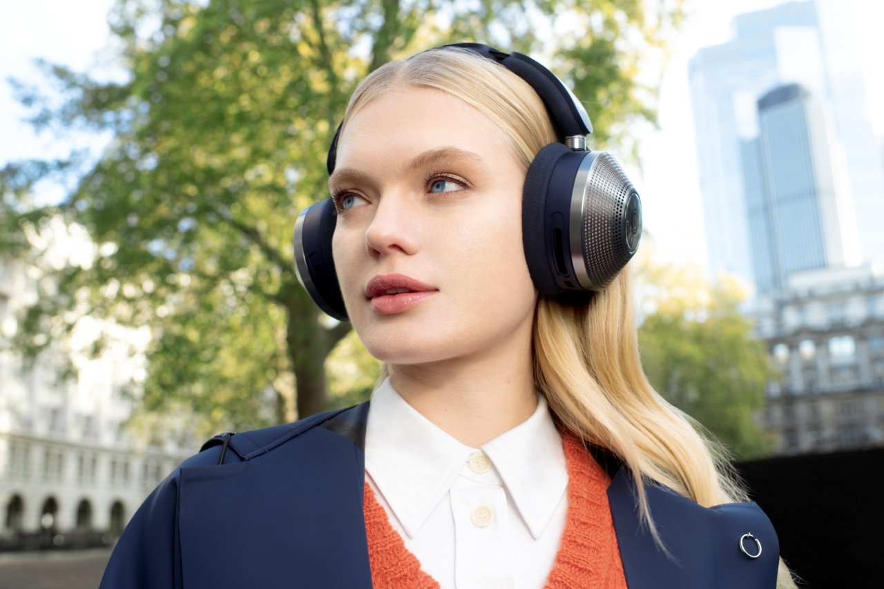 [08/12/2022] Dyson Zone kombiniert Luftreiniger und Over Ear Kopfhoerer