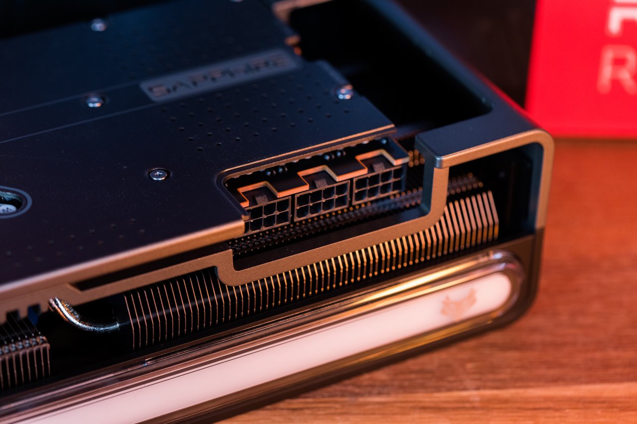 [16/12/2022] Im PCGH-Testlabor befindet sich ein neues Custom-Modell der Radeon RX 7900 XTX aus dem Hause Sapphire, das bis zu 2,68 GHz bei 420 W erreichen können soll. (2)