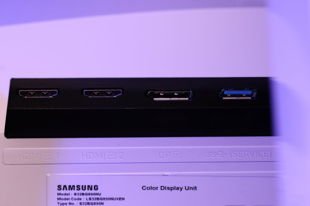 [22/12/2022] Samsung Odyssey Neo G8 G85NB (26)