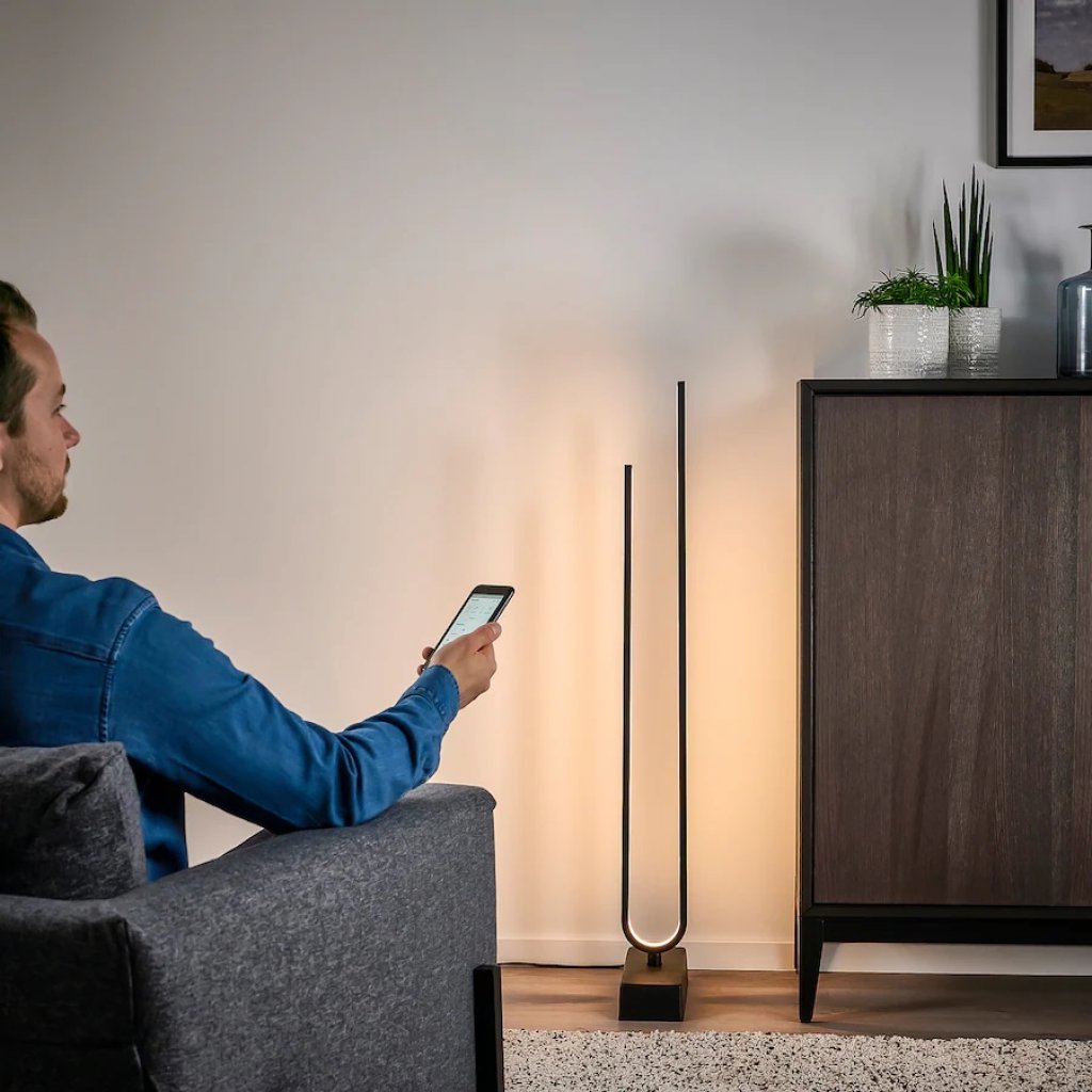 [20/01/2023] Ikea Pilskott LED Standleuchte