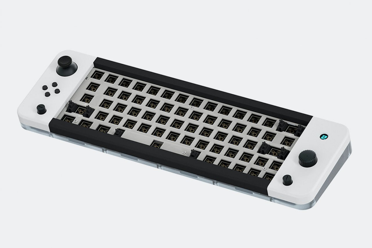 [10/01/2023] Megalodon Console 64: Custom-Tastatur im Nintendo Switch-Design für rund 200 Dollar (5)