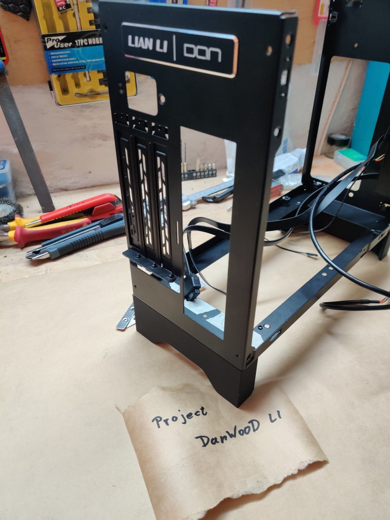 [11/01/2023] Projekt DanWooD Li: Coole Casemod mit Holz auf PCGH Extreme (3)