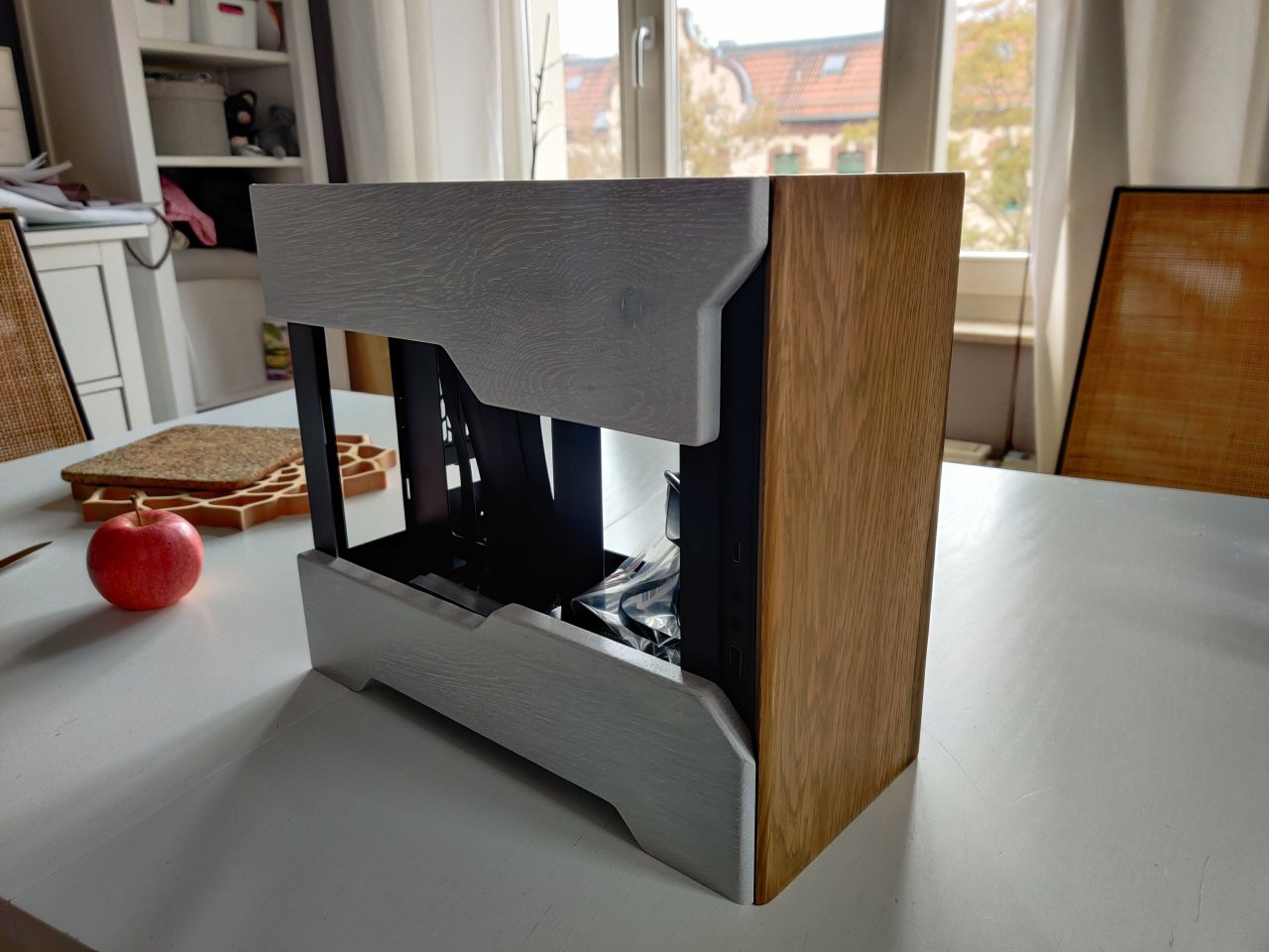[11/01/2023] Projekt DanWooD Li: Coole Casemod mit Holz auf PCGH Extreme (9)