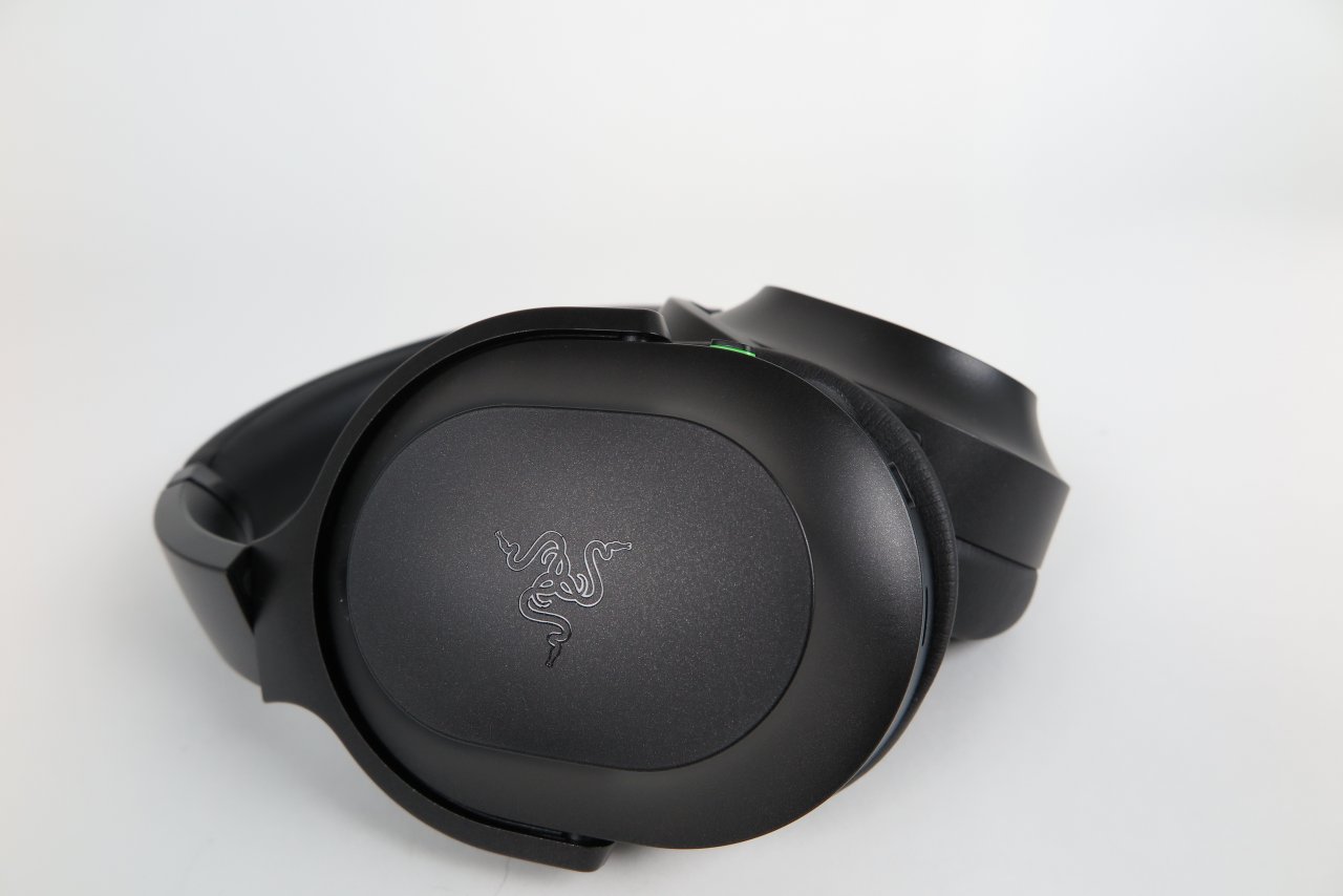 [02/01/2023] Razer Barracuda Pro (4)