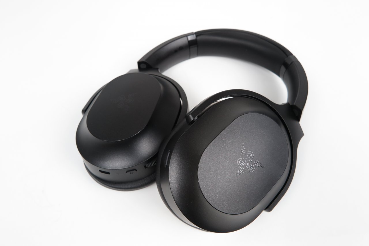 [02/01/2023] Razer Barracuda Pro (7)