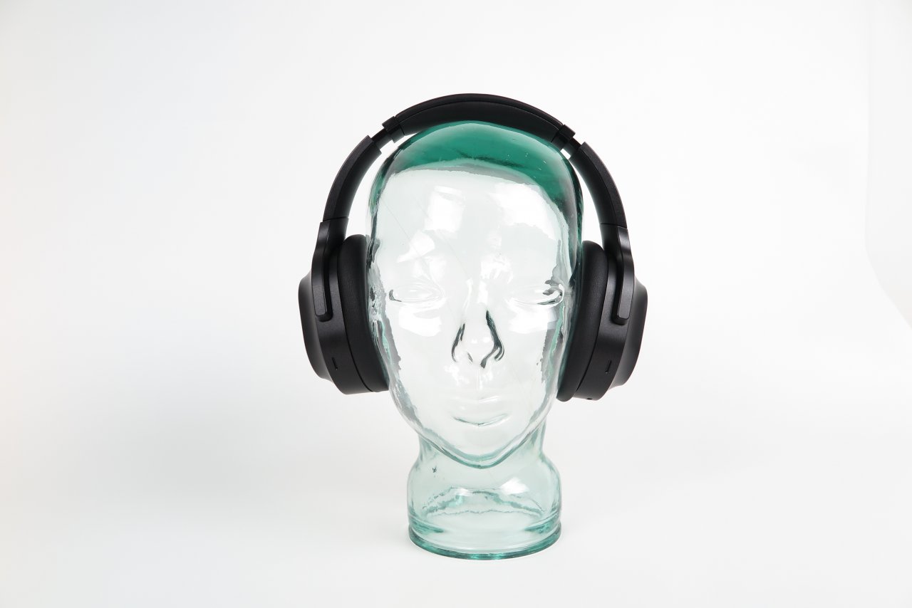[02/01/2023] Razer Barracuda Pro (1)