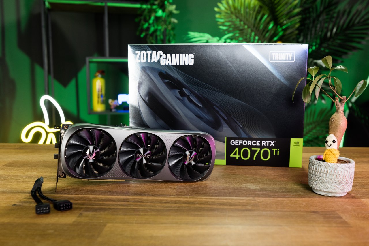 [04/01/2023] Zotac RTX 4070 Ti Trinity (1)
