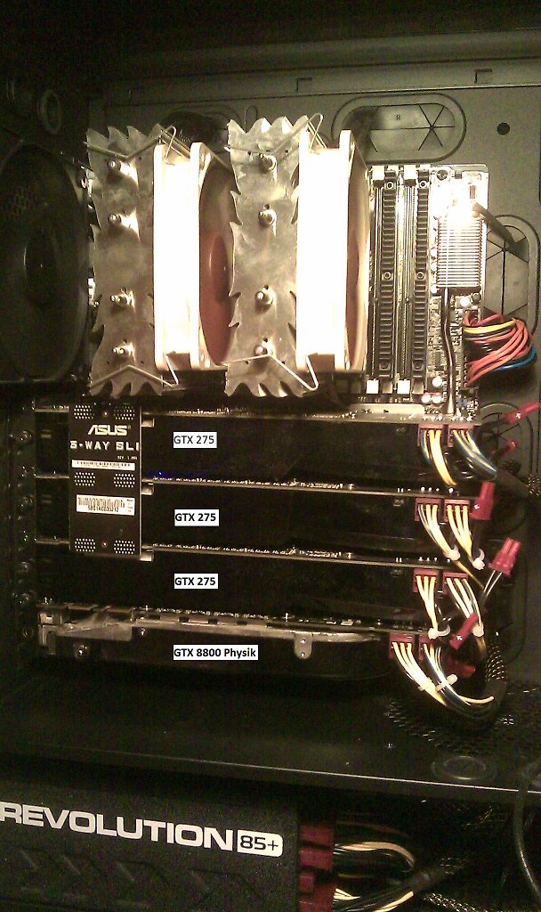 [24/03/2023] 3-Wege-SLI: 3x GTX 275 getaktet auf Level der GTX 280, auf einen Asus P6t7 WS und Intel x5690mit &nbsp;24 GB RAM - die 8800 GTX hat die Physik berechnet.