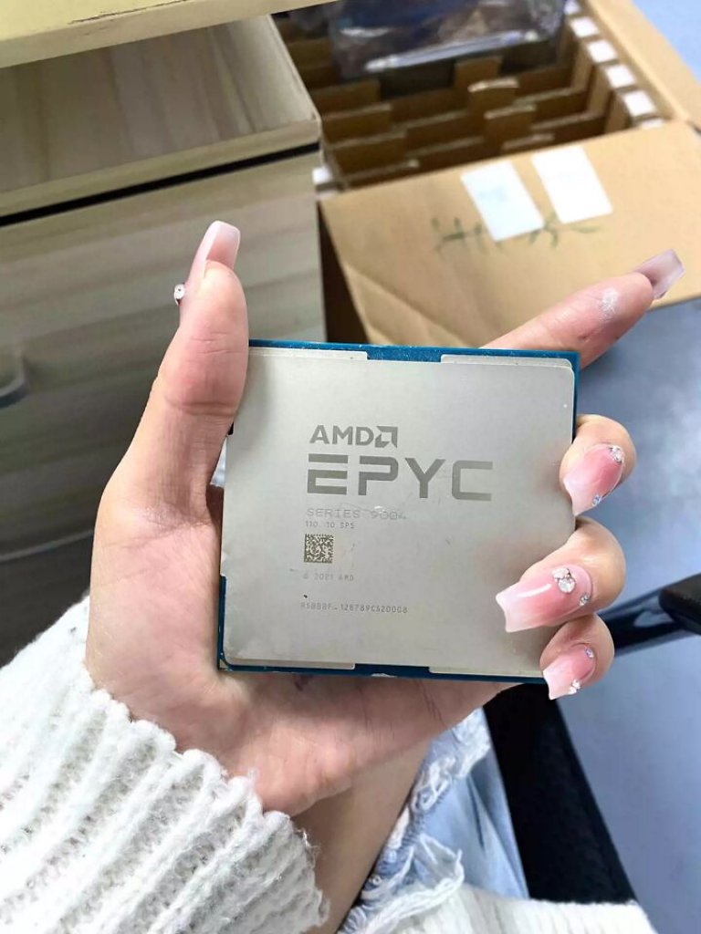 [17/04/2023] AMD Epyc 9684X