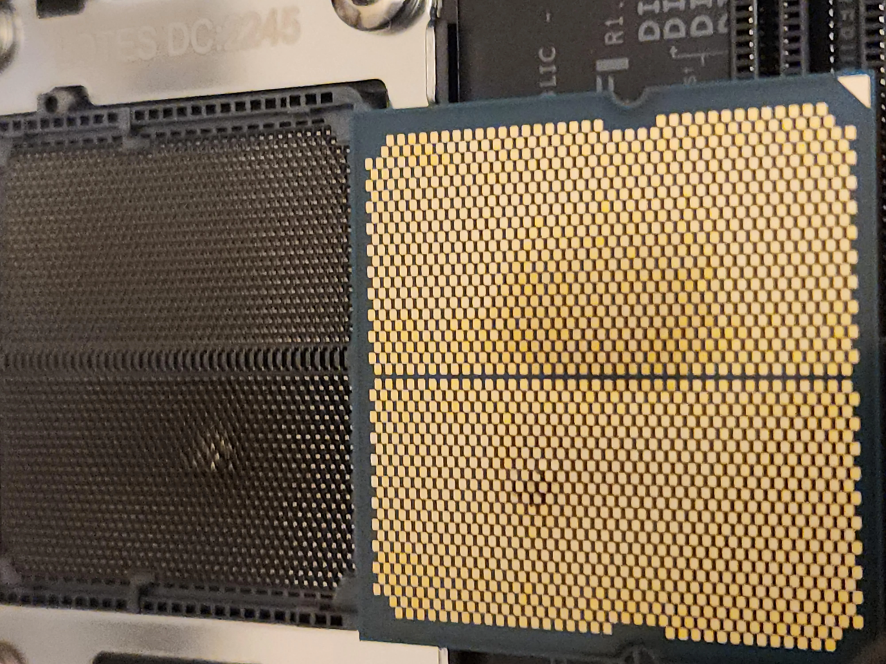[24/04/2023] AMD Ryzen 7 7800X3D auf einem Asus ROG Strix X670E-E Gaming Wifi