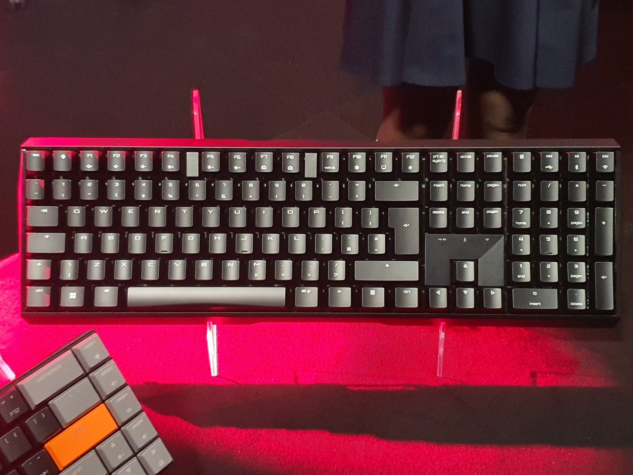 [27/04/2023] Cherry Gaming MX 8.2 TKL Wireless