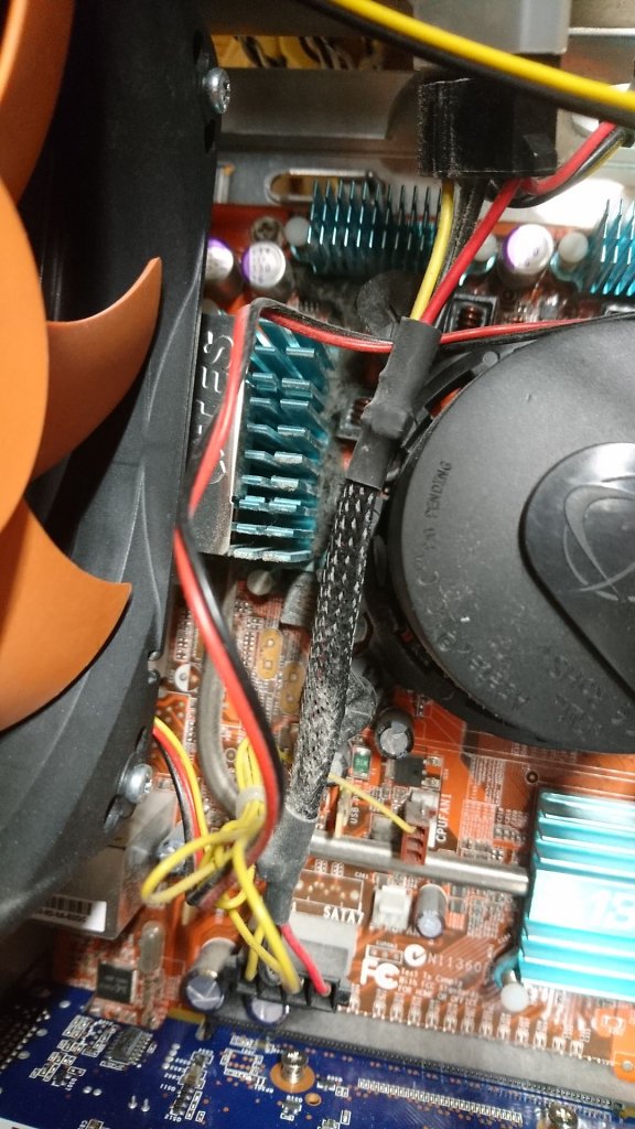 [27/04/2023] Komplett-PC aus eBay Kleinanzeigen, tatsächlich mein erster mit 