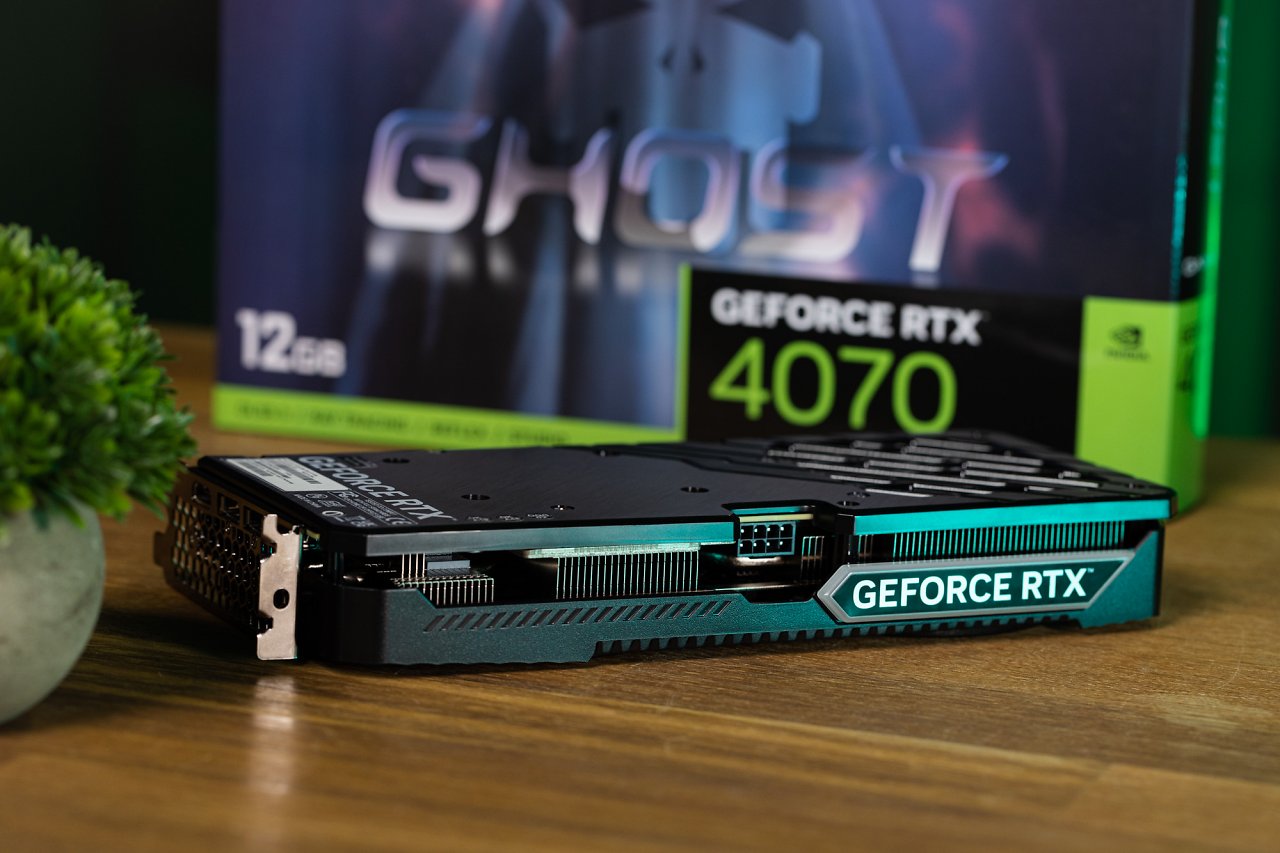 [11/04/2023] Geforce RTX 4070 im PCGH-Testlabor: Auch die Premium-Customs finden sich zum Vergleich ein (23)