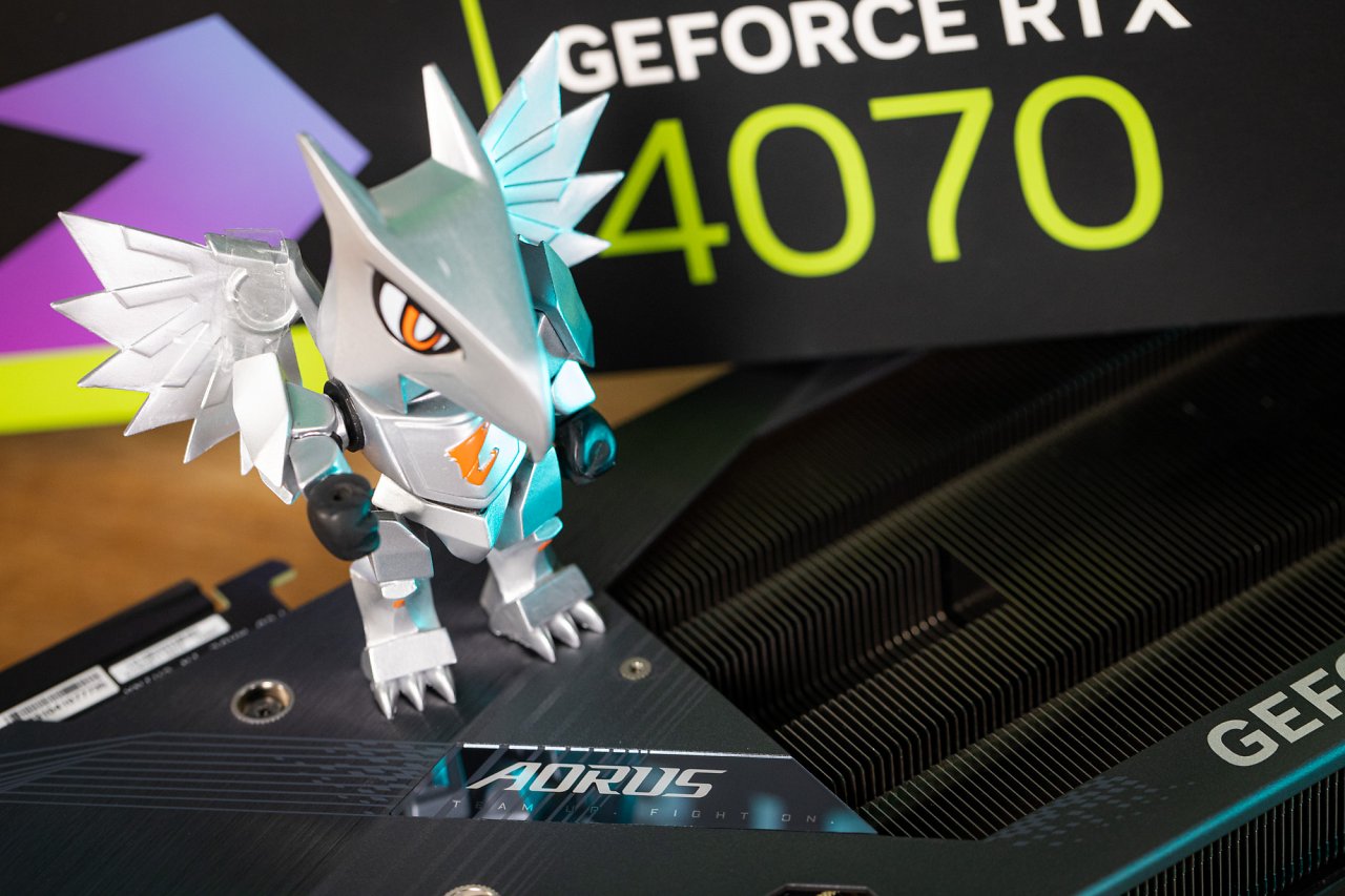 [11/04/2023] Geforce RTX 4070 im PCGH-Testlabor: Auch die Premium-Customs finden sich zum Vergleich ein (14)
