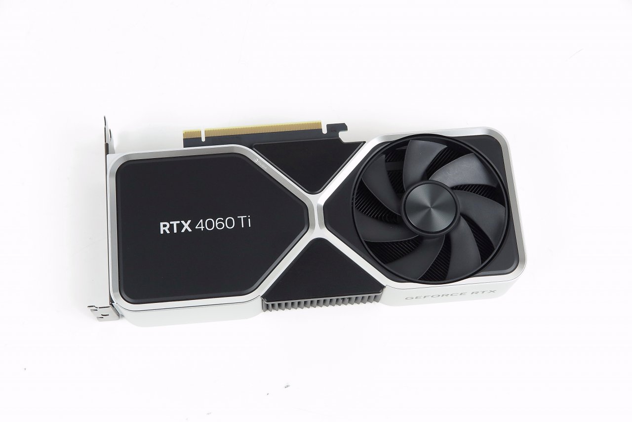 [16/05/2023] Nvidia Geforce RTX 4060 Ti im Test: Rückseite