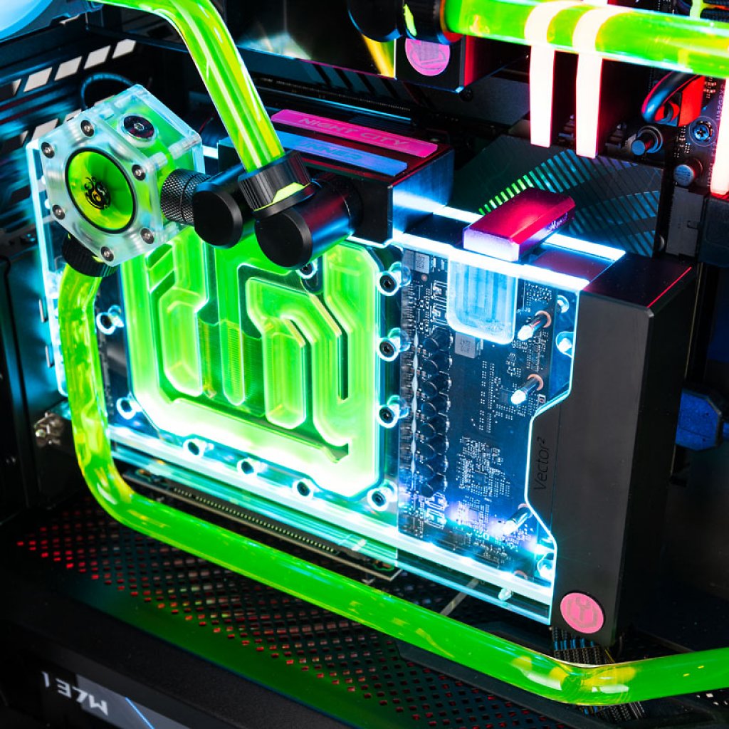 [24/05/2023] KMS Night Runner: Das steckt im Cyberpunk-Komplett-PC für 9.000 Euro (4)