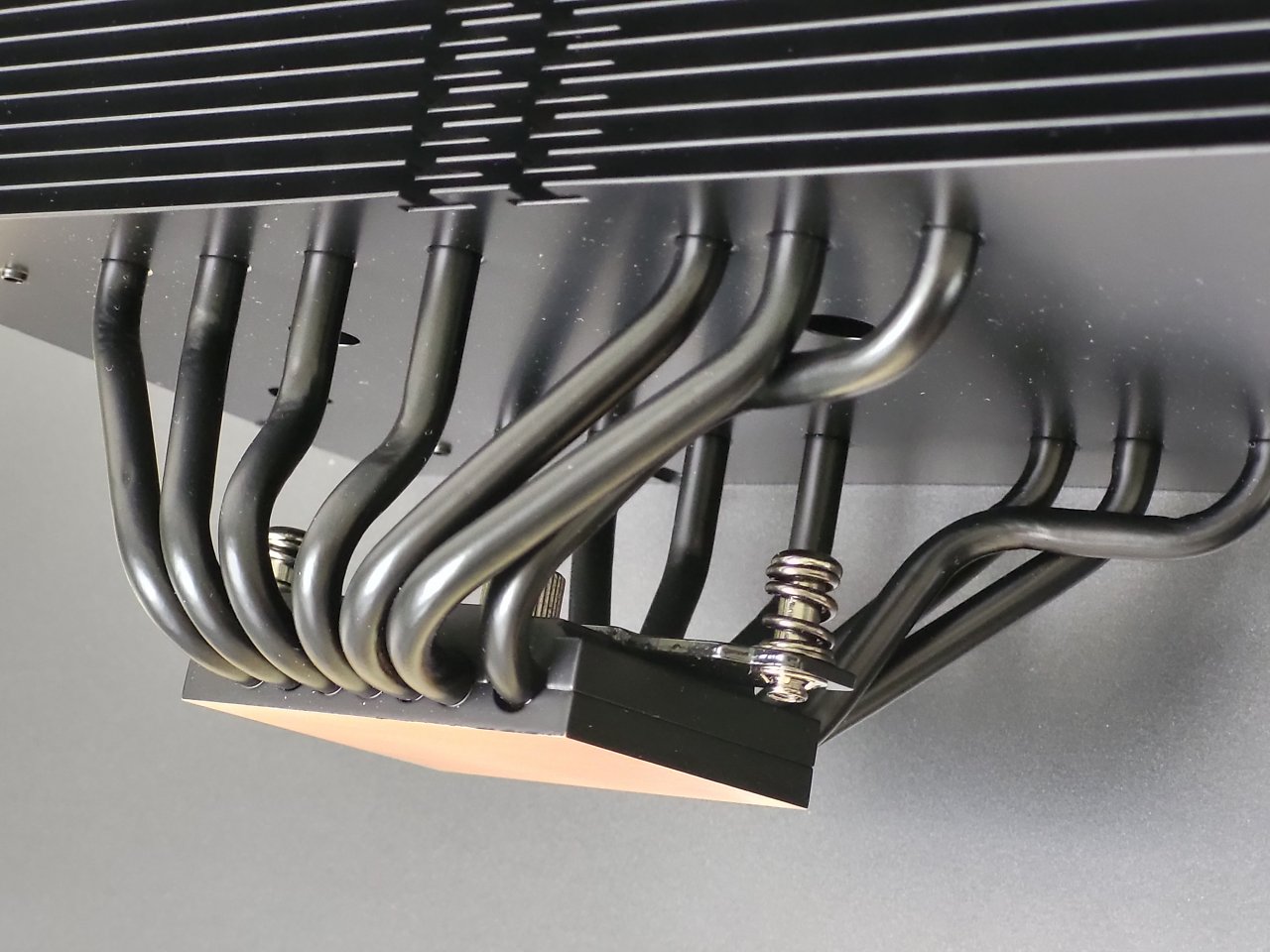 [17/05/2023] TITAN 14 Heatpipes