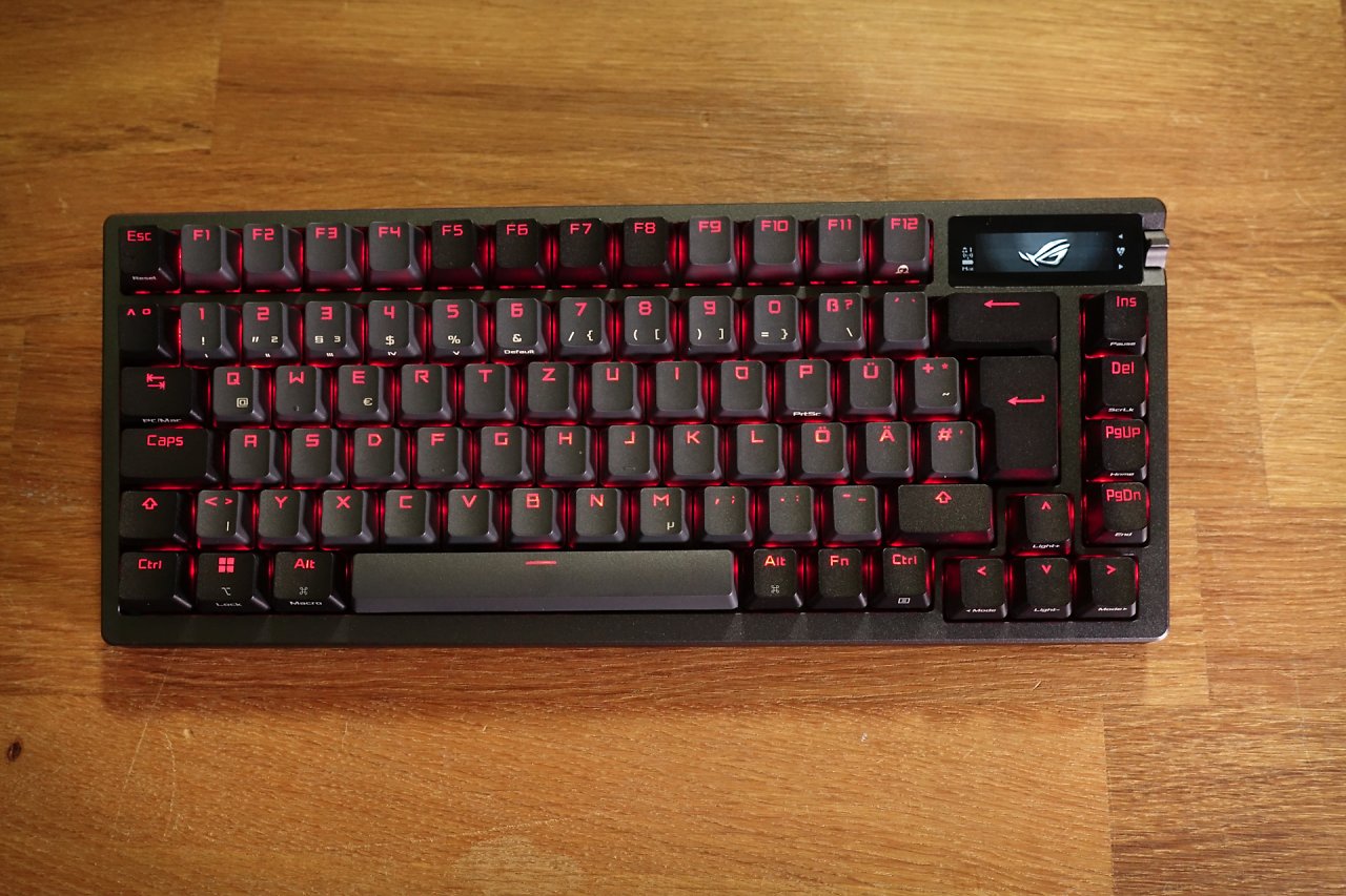 [27/06/2023] Asus ROG Azoth (5)