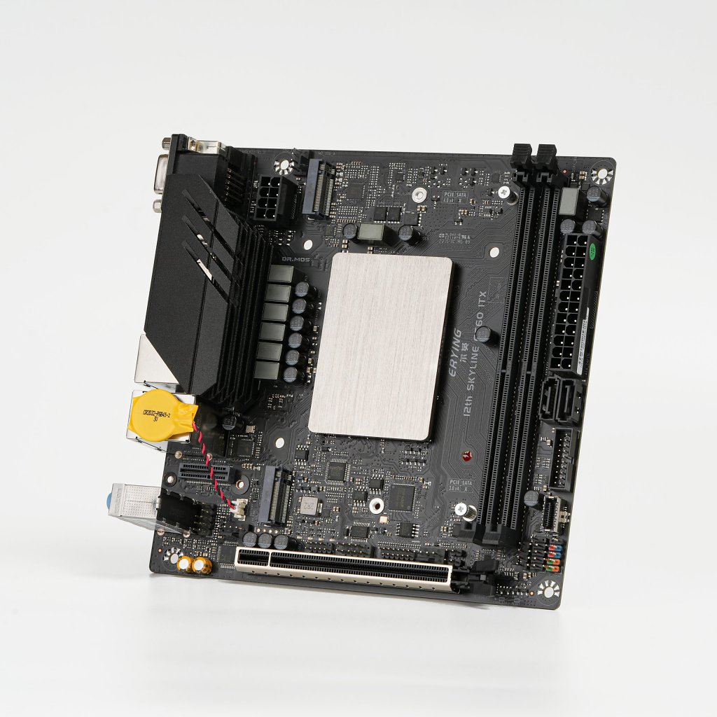 [18/06/2023] Erying Skyline G660i ITX mit Intel Core i9-12900HK