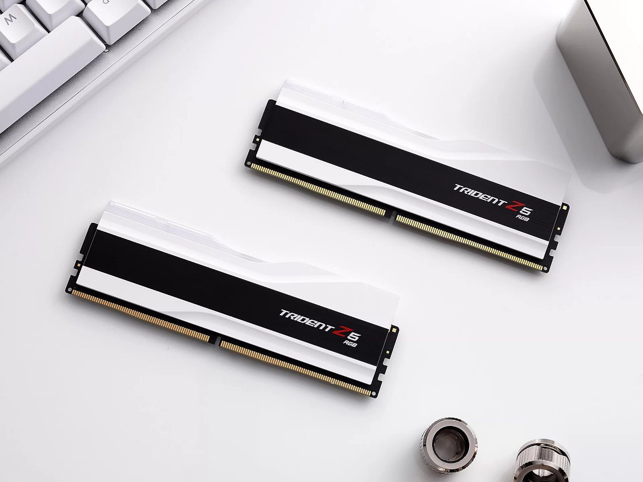 [28/06/2023] G.Skill Trident Z5 RGB DDR5-8200