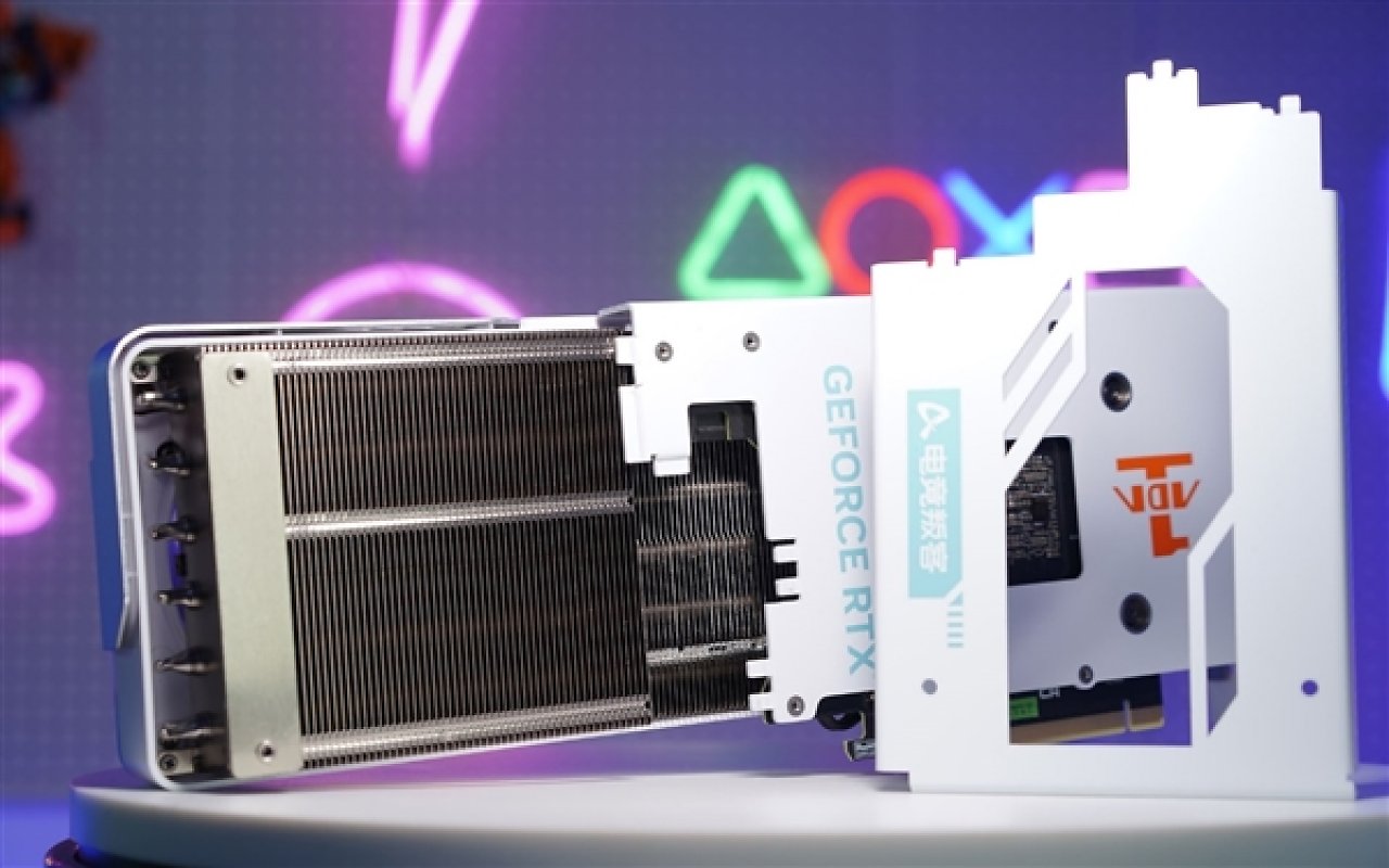 [11/06/2023] Inno3D: Neue RTX 4070 und 4060 Ti GPUs mit verstecktem Stromanschluss (1) (2)