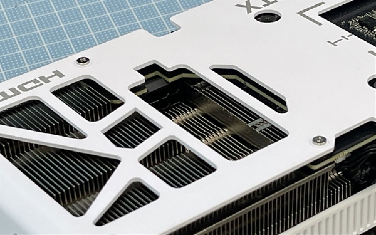 [11/06/2023] Inno3D: Neue RTX 4070 und 4060 Ti GPUs mit verstecktem Stromanschluss (5)