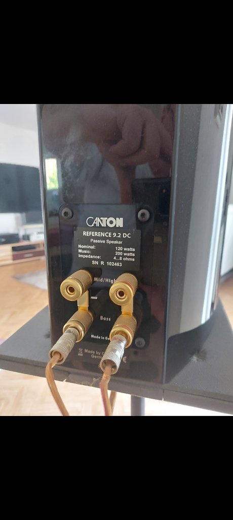 [23/06/2023] Setu-up von falken1:&nbsp;Fernseher ist ein Samsung (9900-Serie)2x Subs 2x. Und die 4x SVS als Surround high und high rear Surround, bzw. 9.2 Atmos. (4)