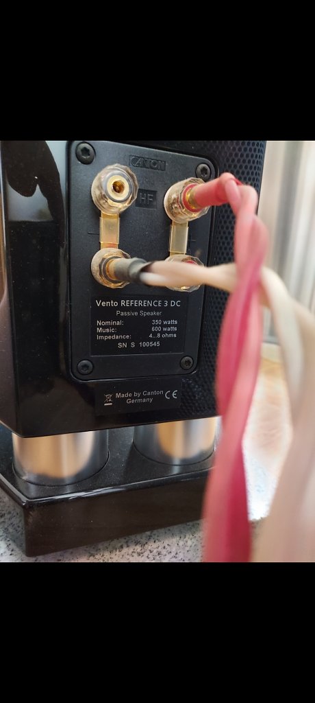 [23/06/2023] Setu-up von falken1:&nbsp;Fernseher ist ein Samsung (9900-Serie)2x Subs 2x. Und die 4x SVS als Surround high und high rear Surround, bzw. 9.2 Atmos. (5)