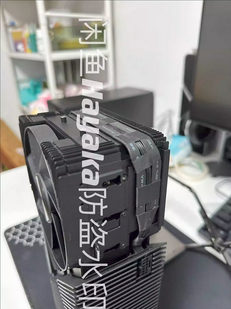 [30/07/2023] Quad-Slot-Monster-Kühler mit internem Lüfter