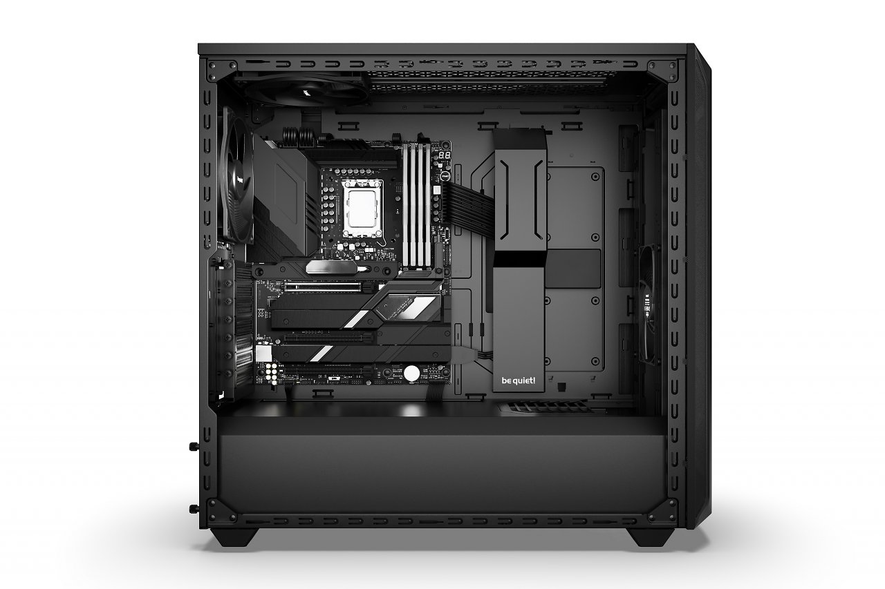 [22/08/2023] Shadow Base 800: Innenansicht