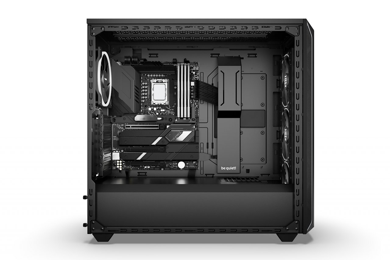 [22/08/2023] Shadow Base 800 FX: Innenansicht