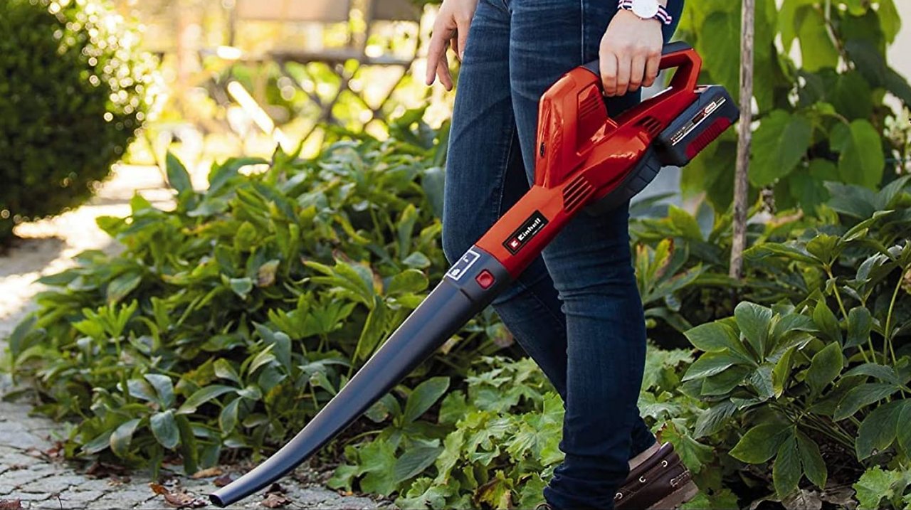 [01/08/2023] 40 % Rabatt auf Set: Einhell Akku-Laubbläser + Akku 18V + Ladegerät günstig kaufen - Bestseller nach Makita