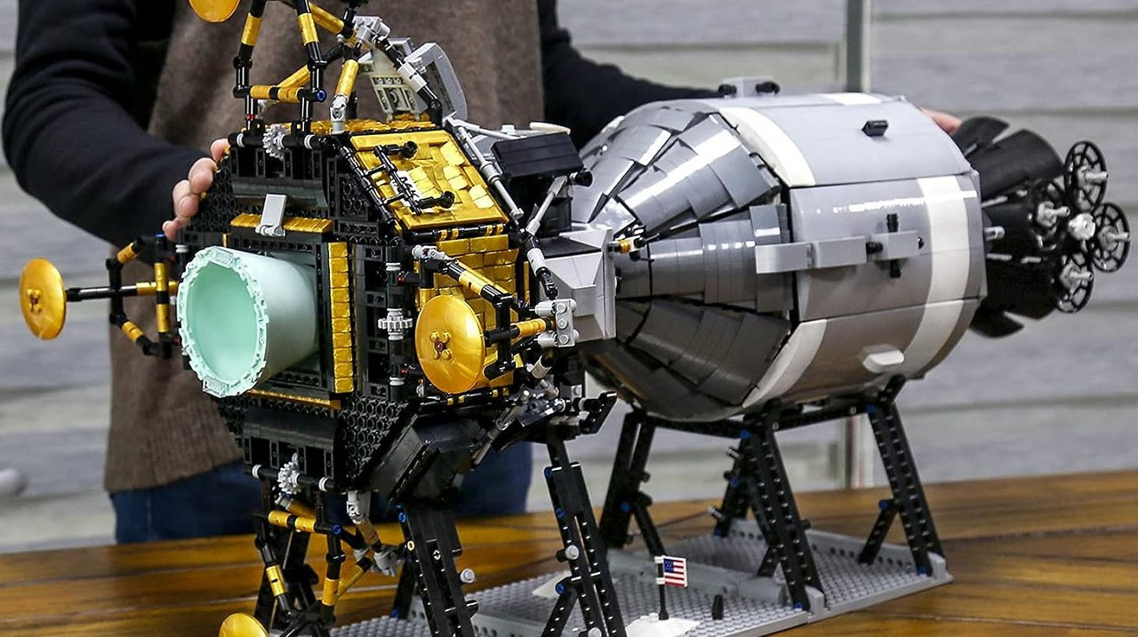 [21/08/2023] Dagegen hat Lego keine Chance: Mould King Apollo-11-Set mit über 7.000 Teilen im Angebot