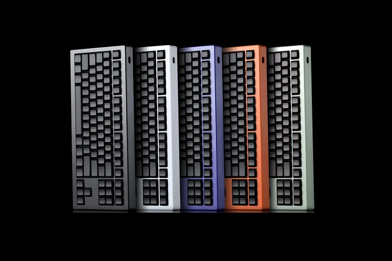 [19/10/2023] Custom-Tastatur: Schneller Gehäusetausch dank Magnet-Case bei der Drop CSTM80