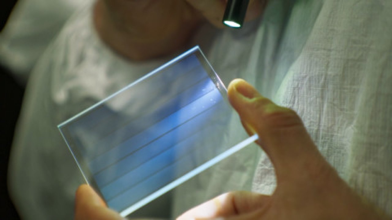 [16/10/2023] Neue Technologien: Quarzglas speichert dauerhaft mehrere Terabyte