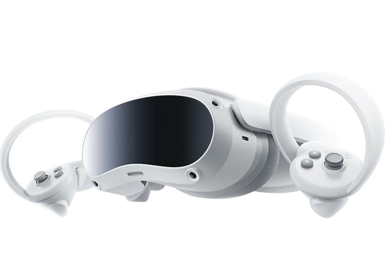 Pico 4 ist ein All-in-One-VR-Headset mit integriertem PC und kommt mit zwei Bewegungs-Controllern.