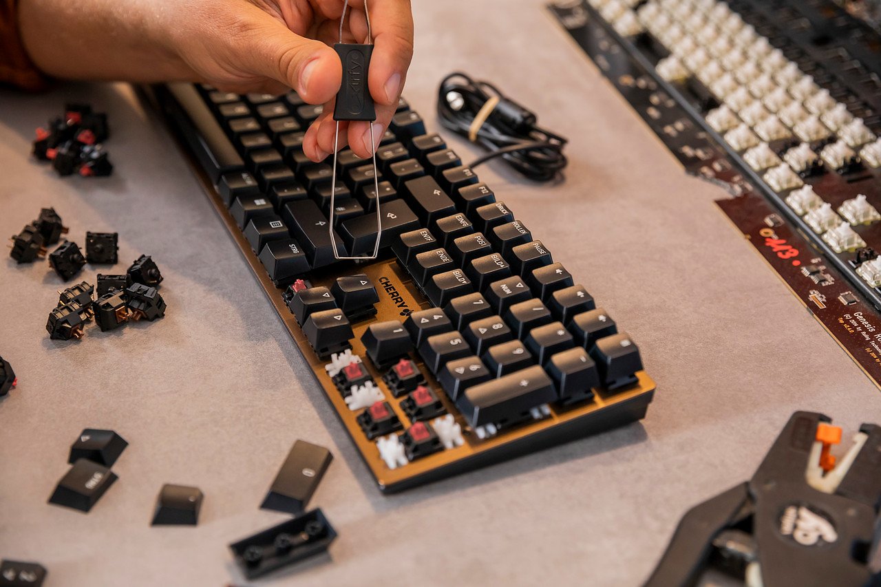 [23/11/2023] Cherry KC 200 MX: Die erste Tastatur mit neuen MX2A-Schaltern ist da (16)