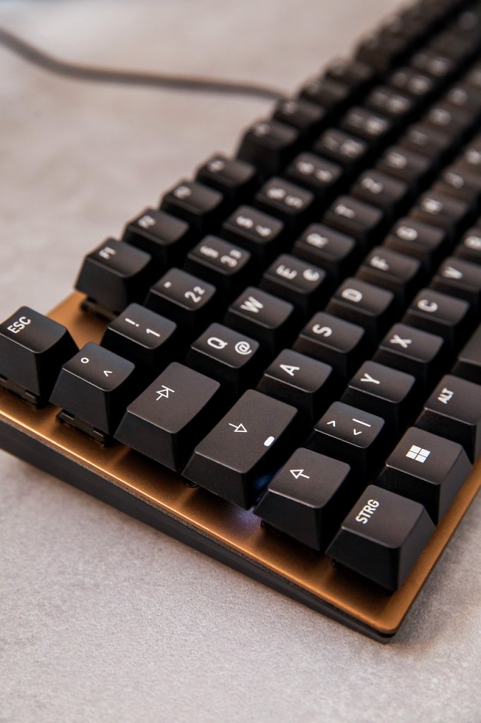 [23/11/2023] Cherry KC 200 MX: Die erste Tastatur mit neuen MX2A-Schaltern ist da (7)