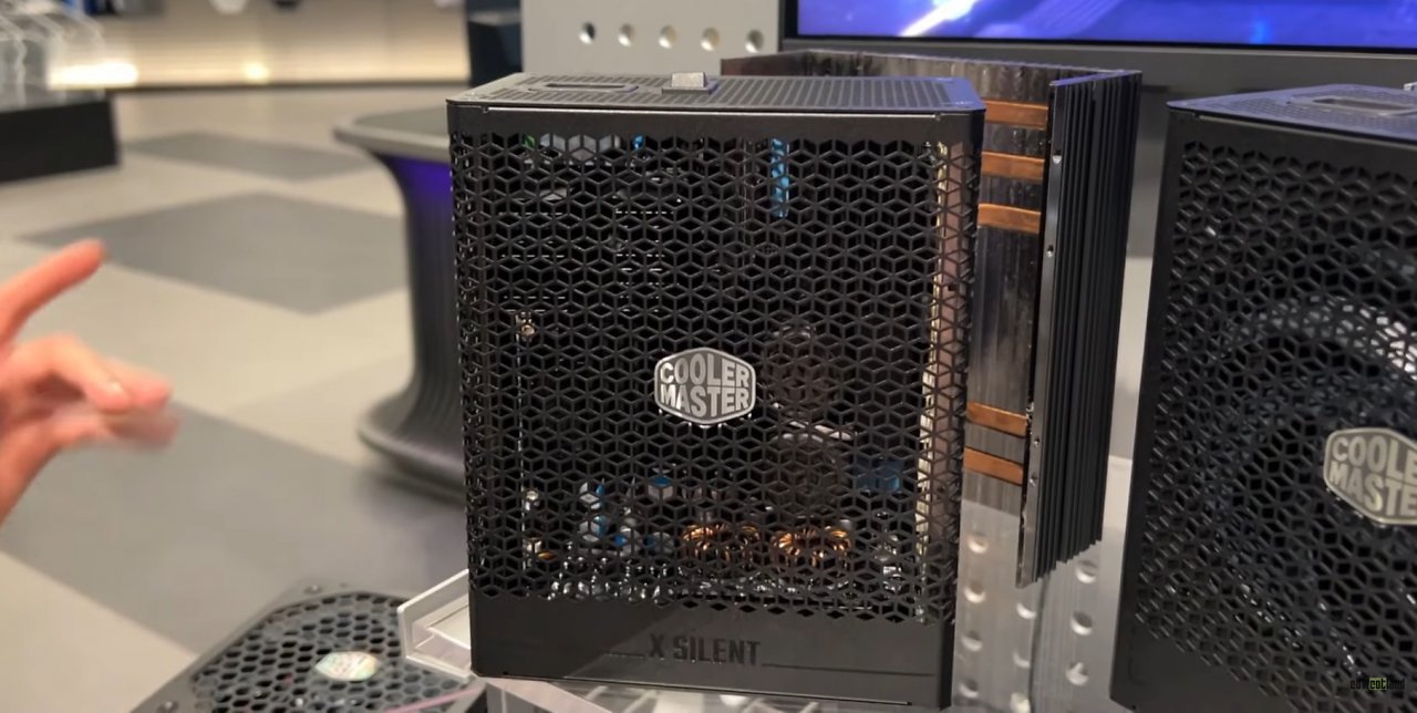 [12/11/2023] Passiv mit 1.100 Watt: Cooler Master arbeitet an neuem Netzteil mit massivem Kühlkörper