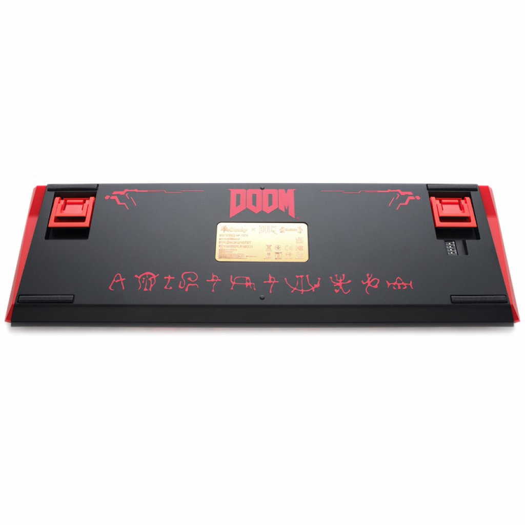 [13/12/2023] Ducky x Doom: Höllische Gaming-Tastatur ist auf 666 Stück limitiert (5)