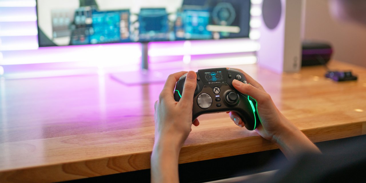 [01/12/2023] Der Stealth Ultra Wireless von Turtle Beach kommt mit einigen Gimmicks - aber auch einem 200-Euro-Preisschild.