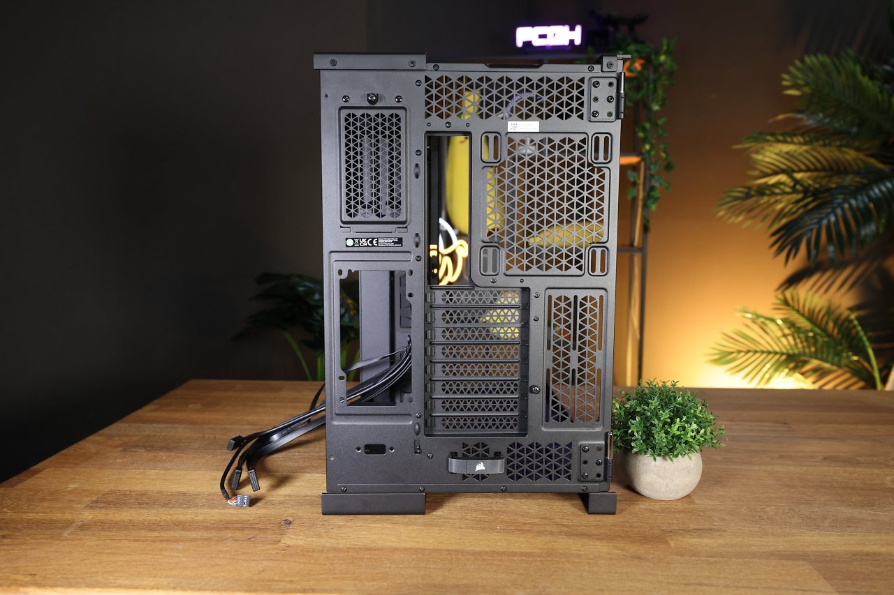 [26/02/2024] Corsair 6500X (Schwarz)