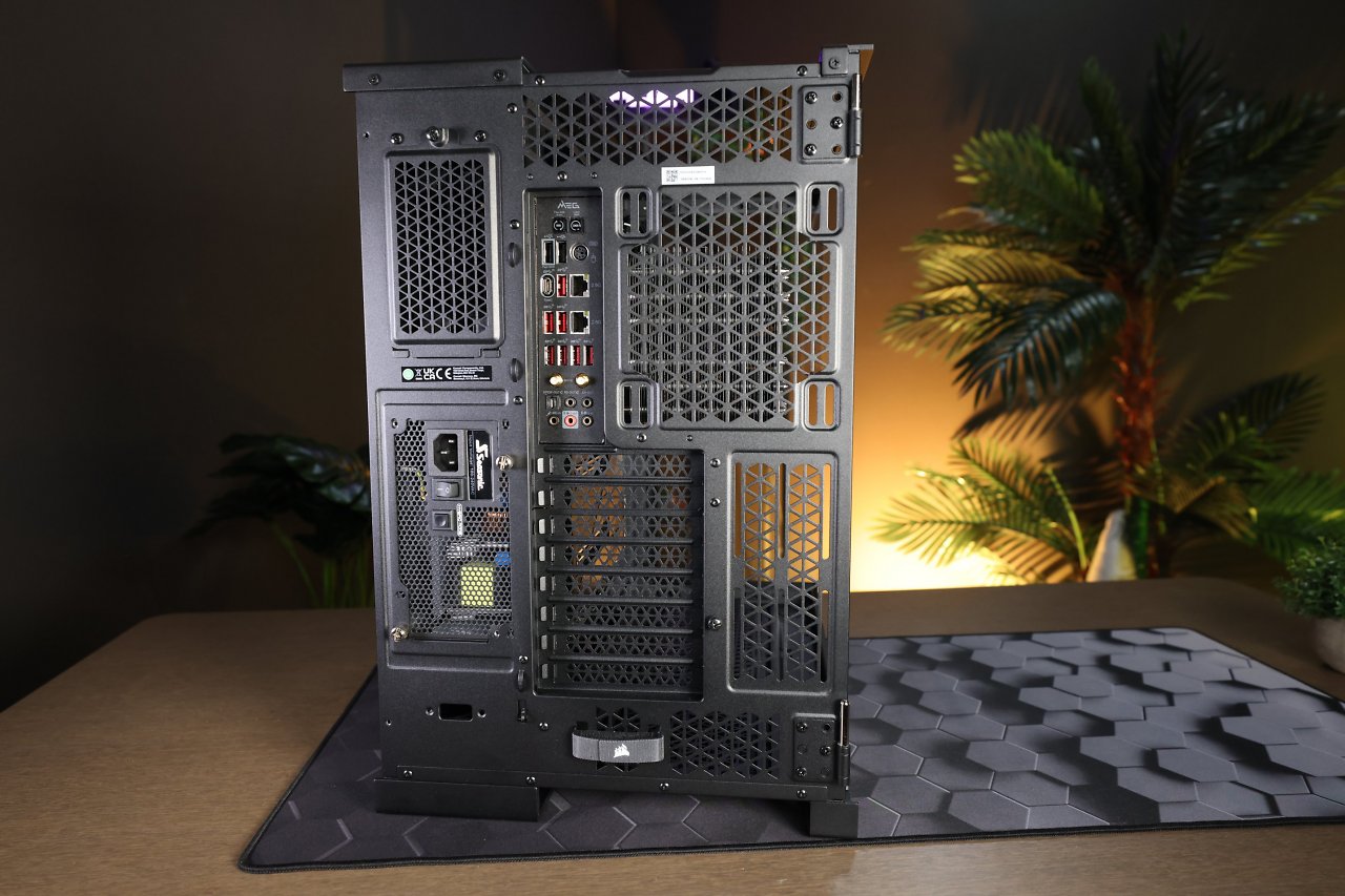 Hier zu sehen: das Corsair 6500X
