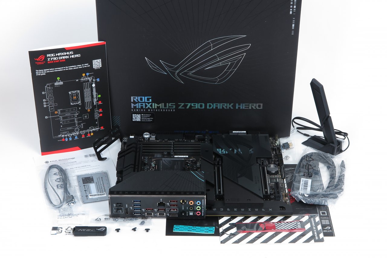 [07/03/2024] Asus Z790 Dark Hero: Packungsinhalt