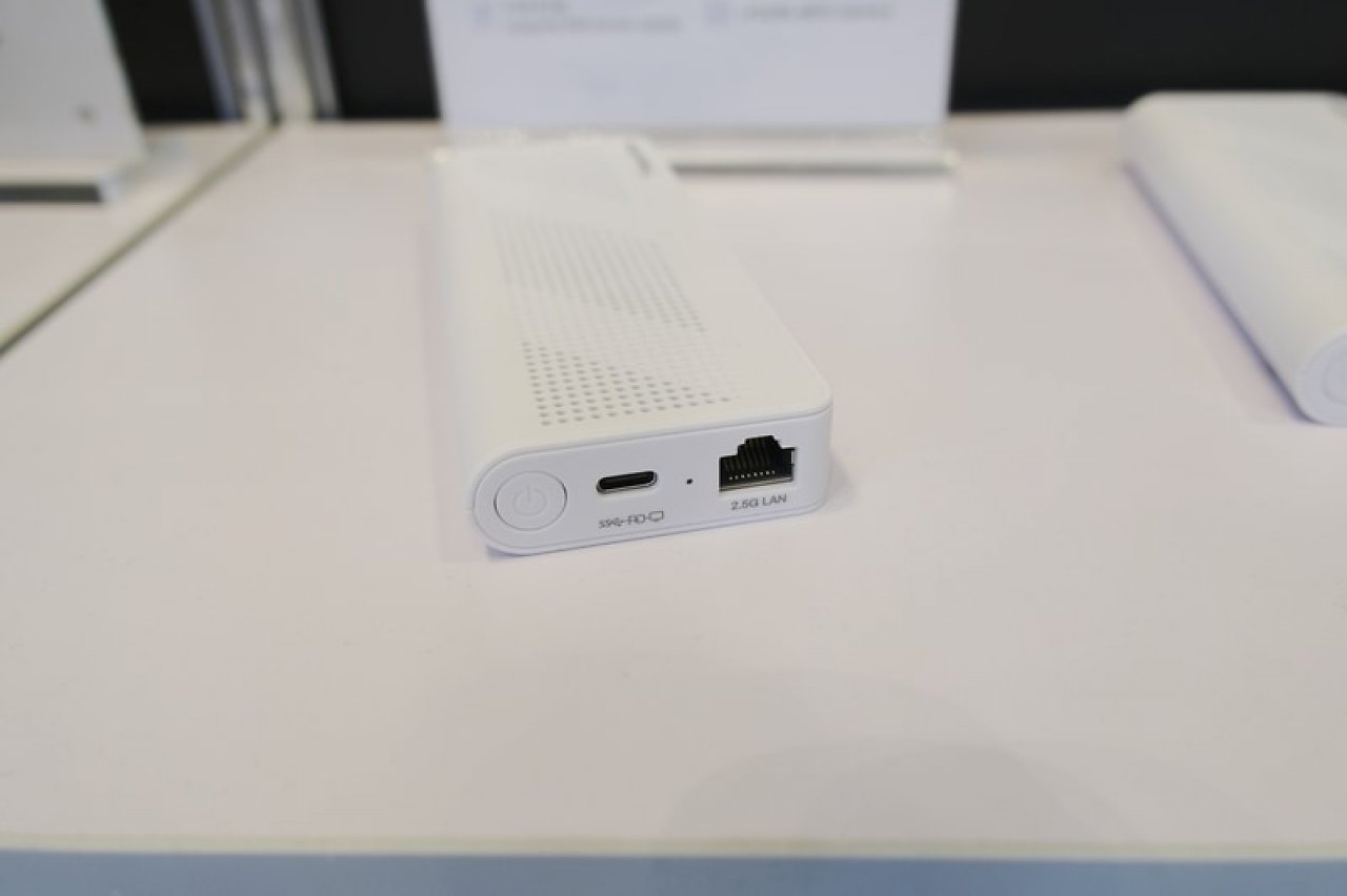 [14/03/2024] Minisforum Stick-PC