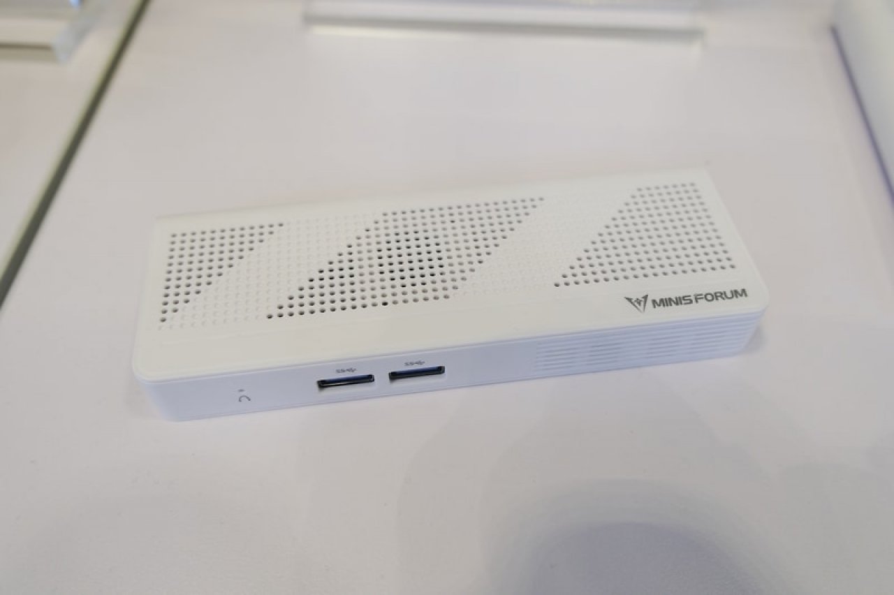 [14/03/2024] Minisforum Stick-PC