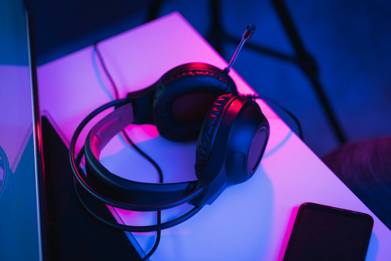 [07/03/2024] Wenn Sie auf der Suche nach einem Wireless Gaming Headset sind, haben wir drei konkrete Kaufempfehlungen für den PC in drei Preisklassen. Alle Headsets wurden für Vergleiche getestet.&nbsp;