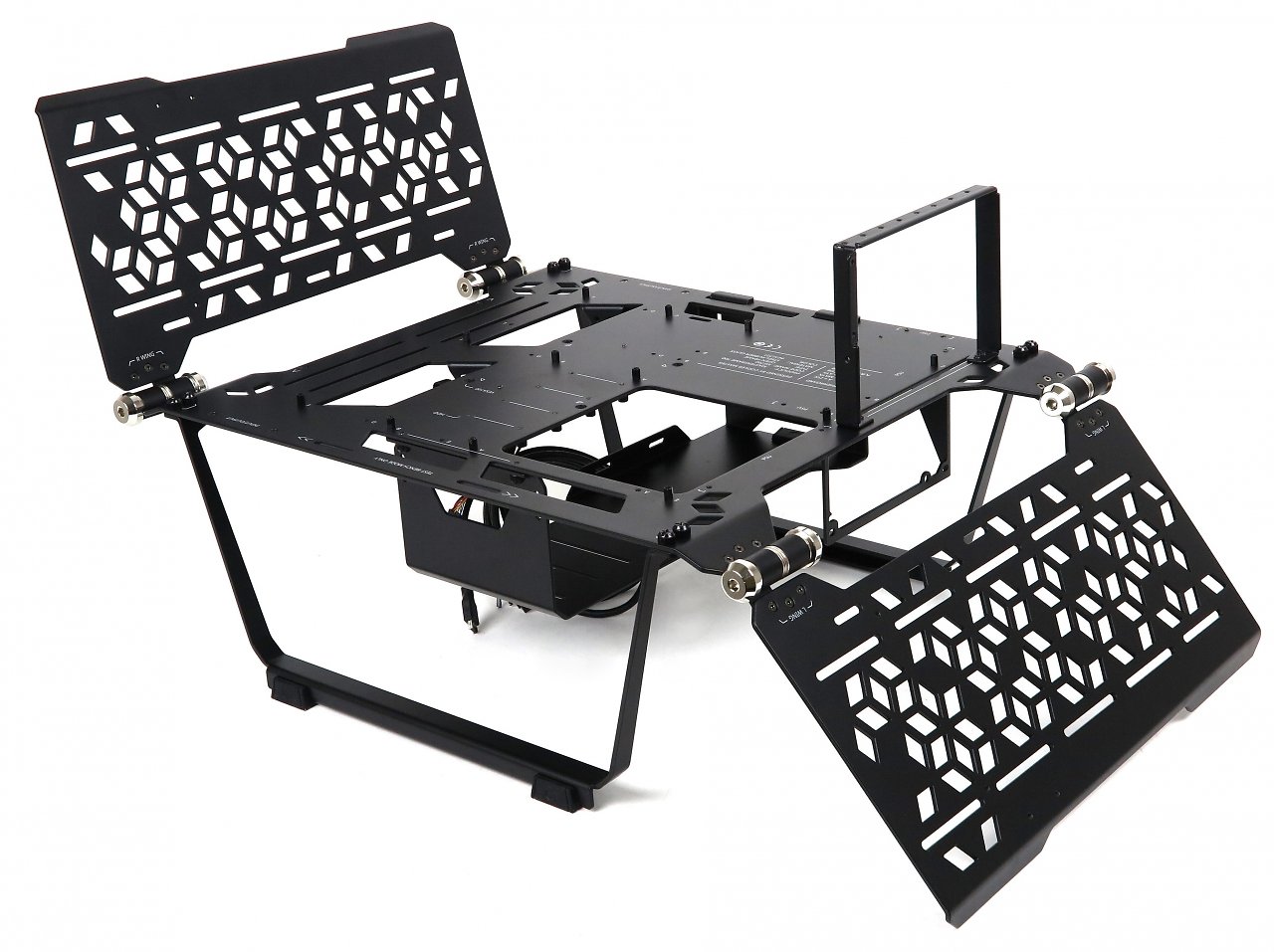[11/04/2024] Cooler Master Masterframe 700