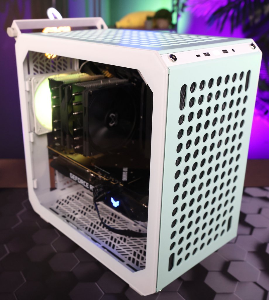 [11/04/2024] Cooler Master Qube 500 Flatpack Macaron