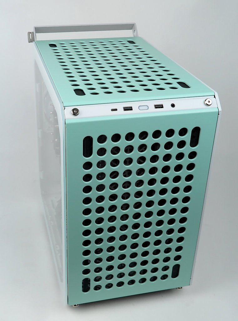 [11/04/2024] Cooler Master Qube 500 Flatpack Macaron